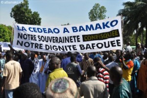 Article : Bamako:entre fanatisme religieux et nationalisme ombragueux